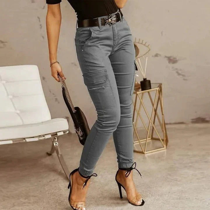 Nina – Slim Fit Cargohose für Damen