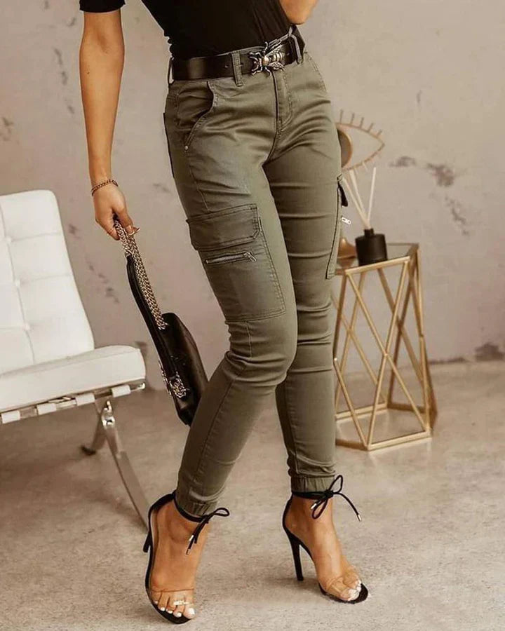 Nina – Slim Fit Cargohose für Damen